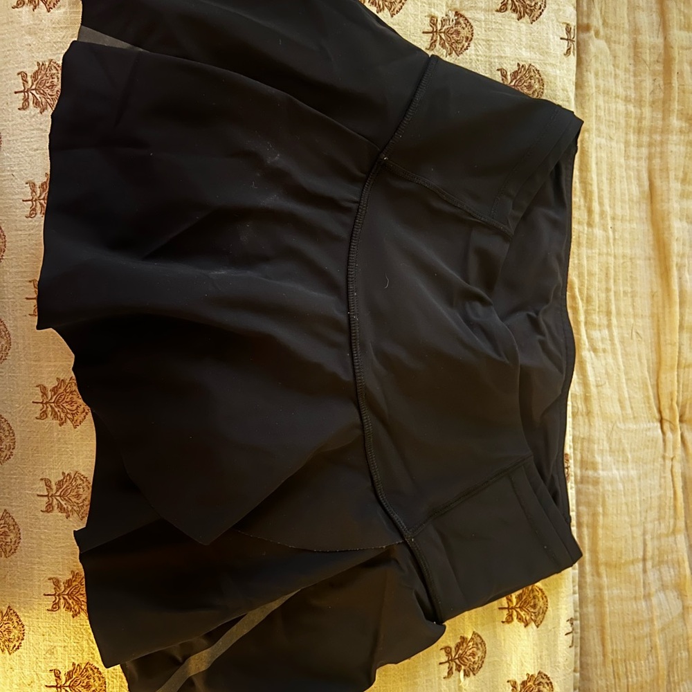 Black lululemon tennis skirt